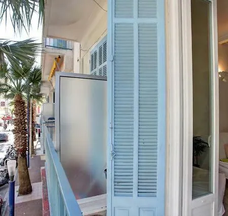 公寓 Studio- Antibes-juan Les Pins- Cote D'azur *
