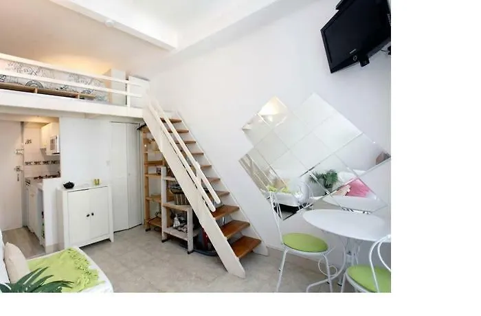 Studio- Antibes-juan Les Pins- Cote D'azur דירה