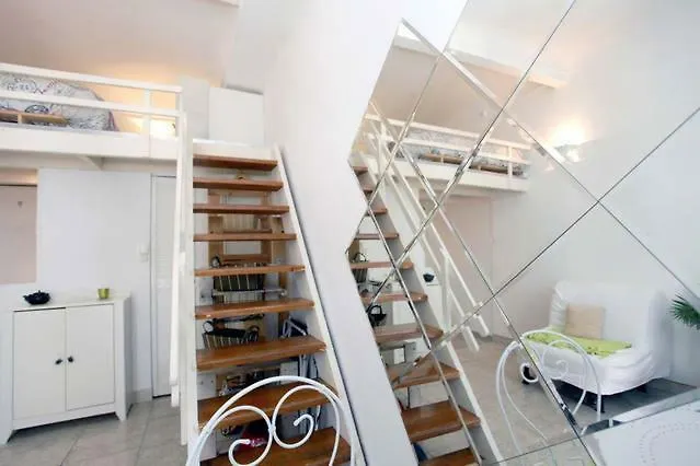 Studio- Antibes-juan Les Pins- Cote D'azur شقة